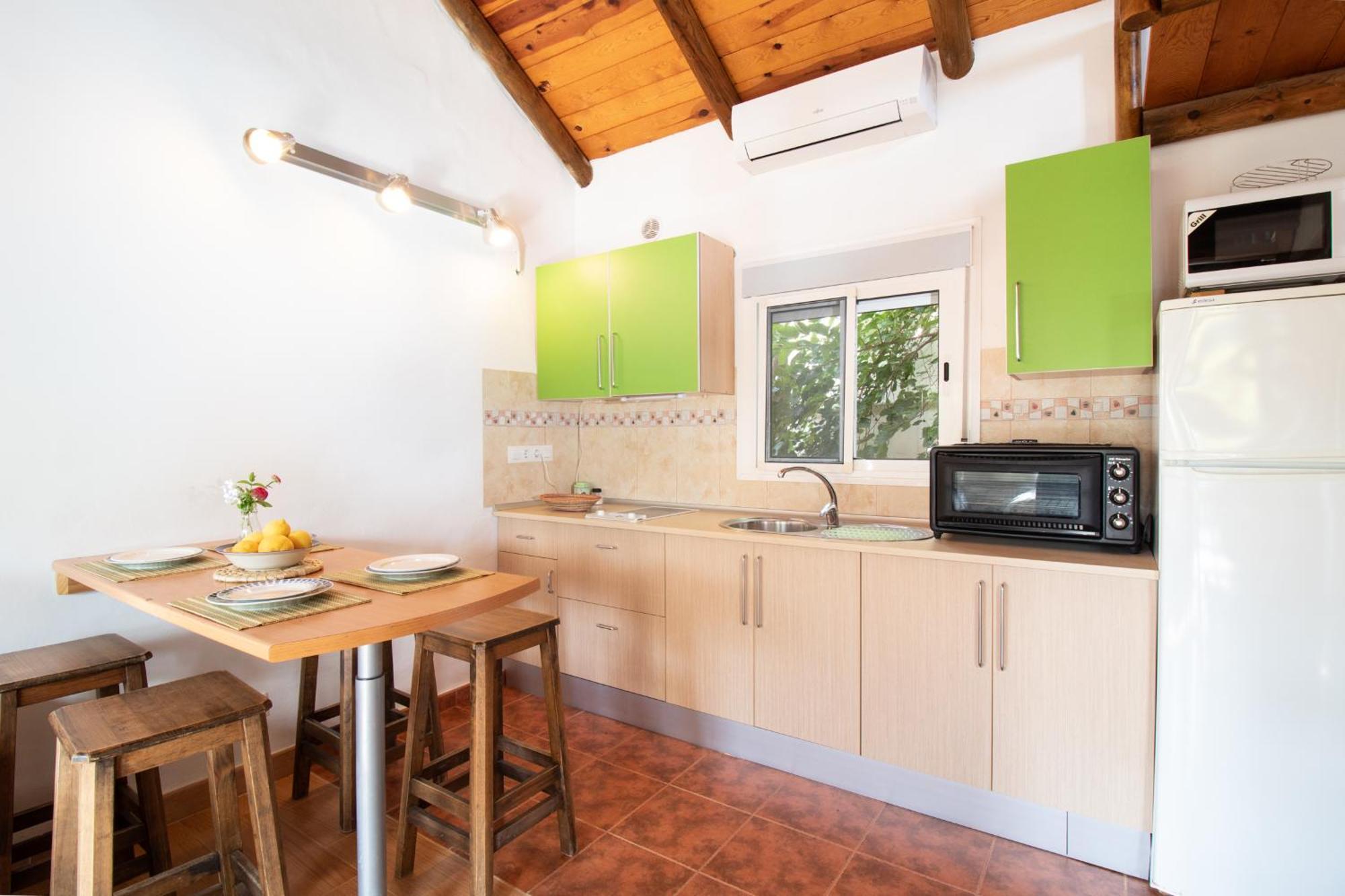 Karma House Guest House Casares Exterior foto