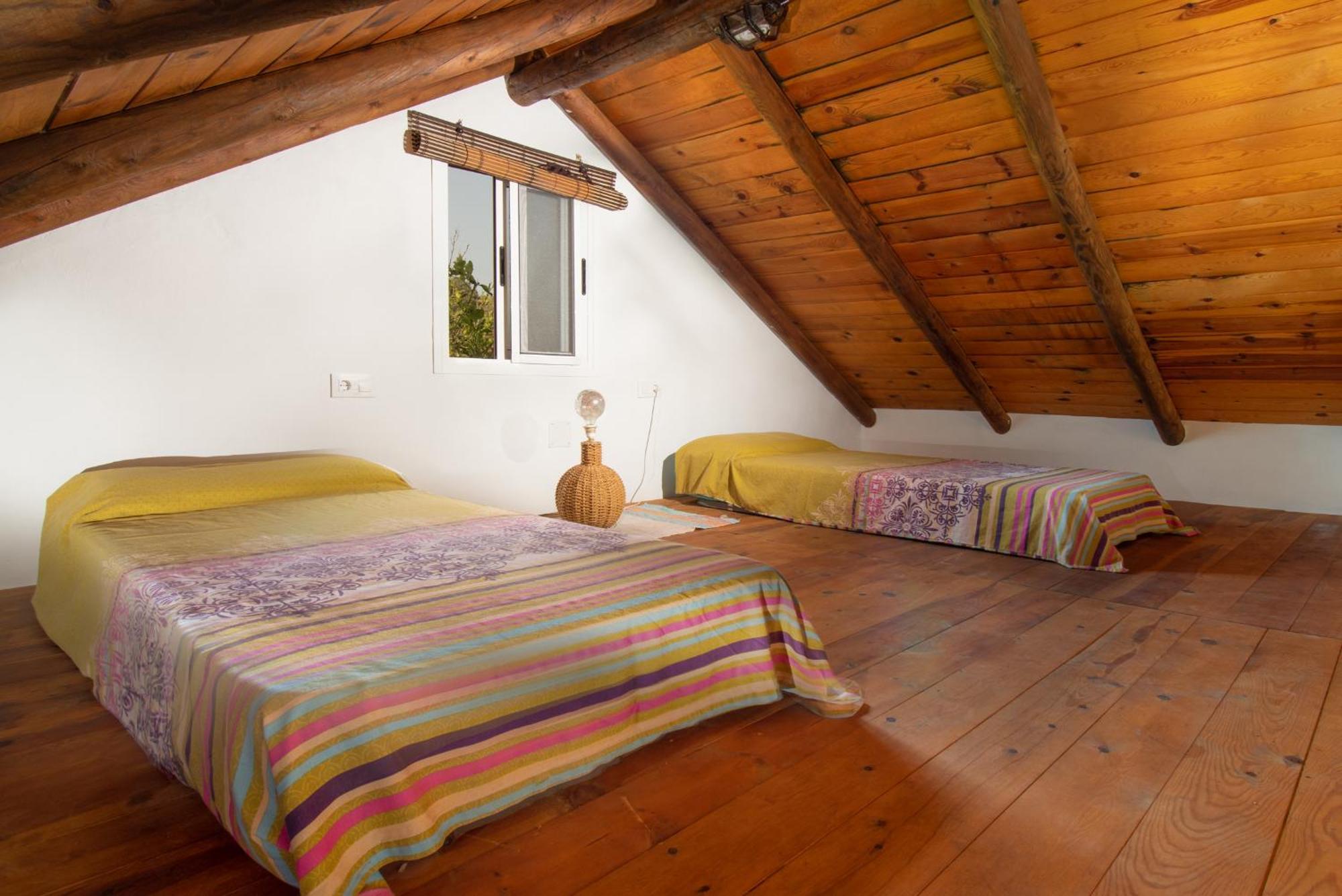Karma House Guest House Casares Exterior foto